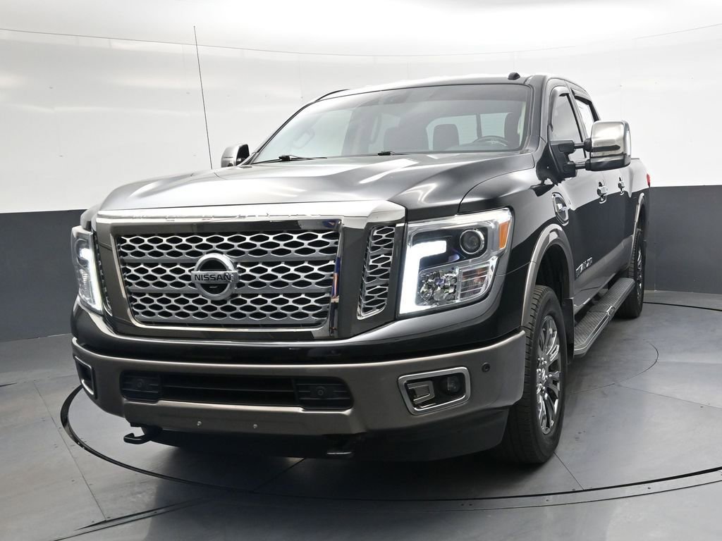 Used 2019 Nissan Titan Platinum Reserve w/ Platinum Utility Package image 9