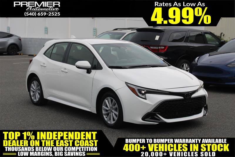 Used 2025 Toyota Corolla SE FWD image 1