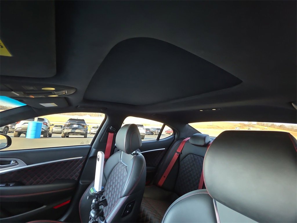 Used 2023 Genesis G70 3.3T w/ Sport Prestige Package image 22