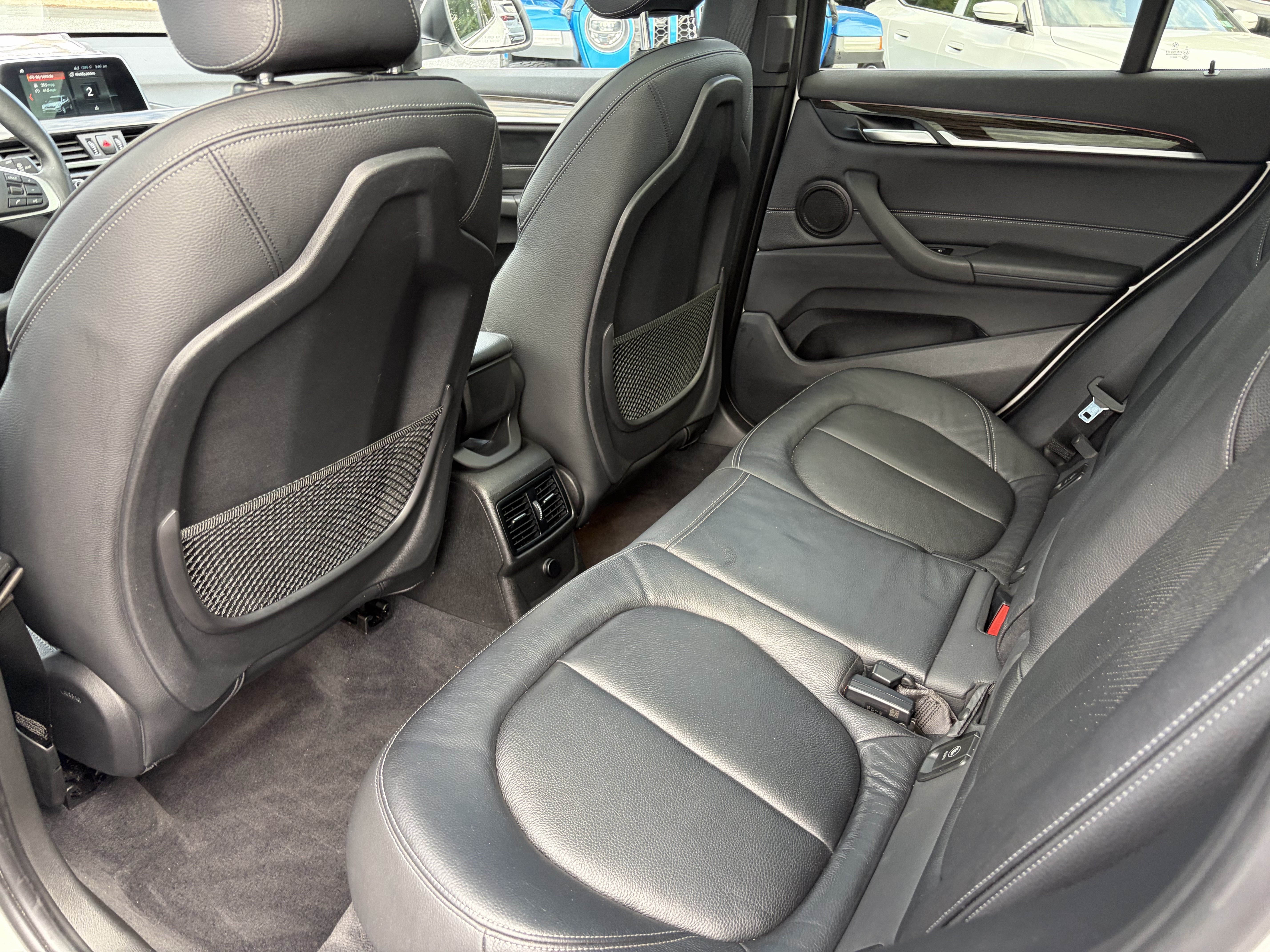 Used 2018 BMW X1 xDrive28i AWD/4WD image 16