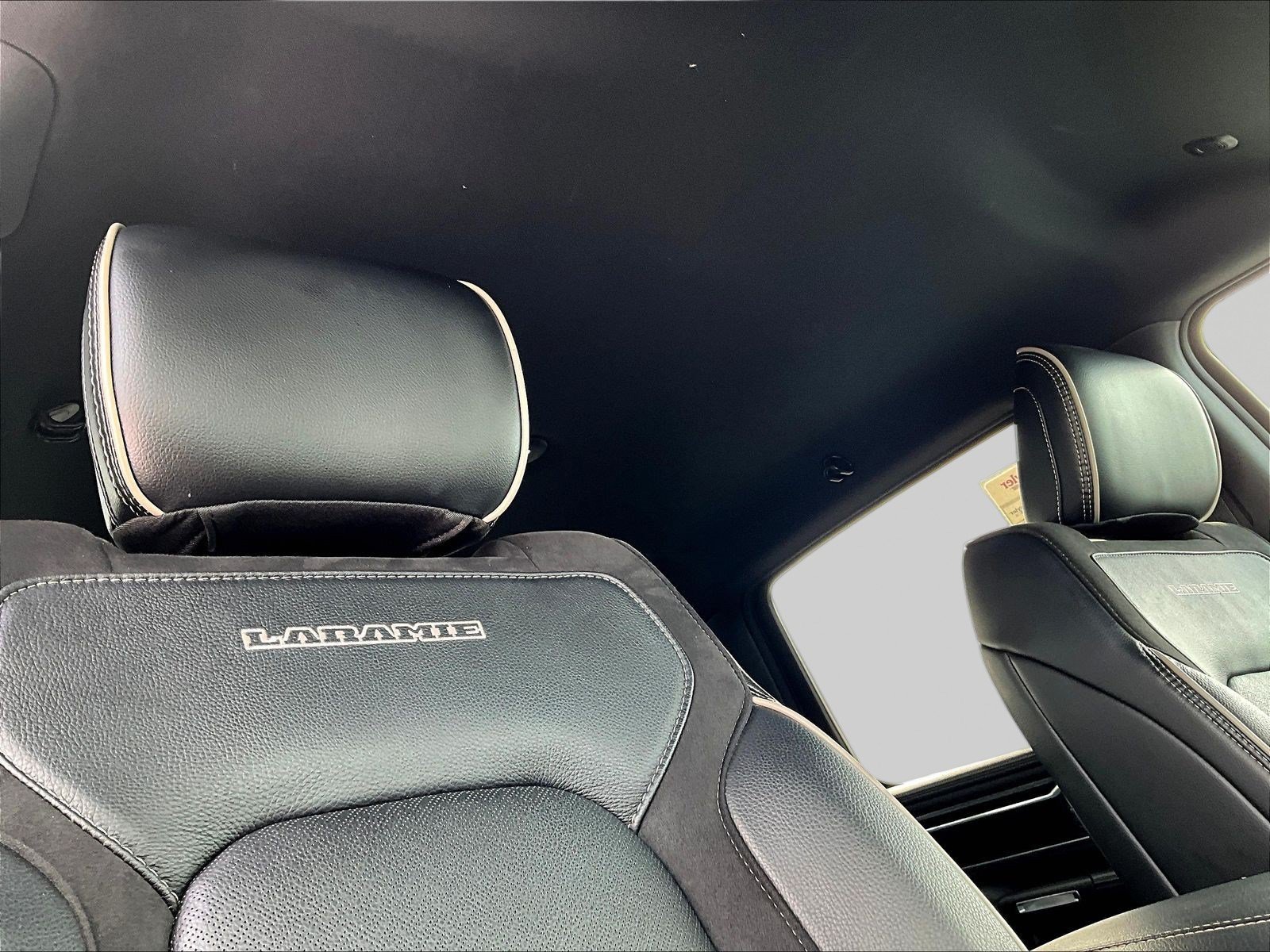 Used 2024 RAM 1500 Laramie AWD/4WD image 27