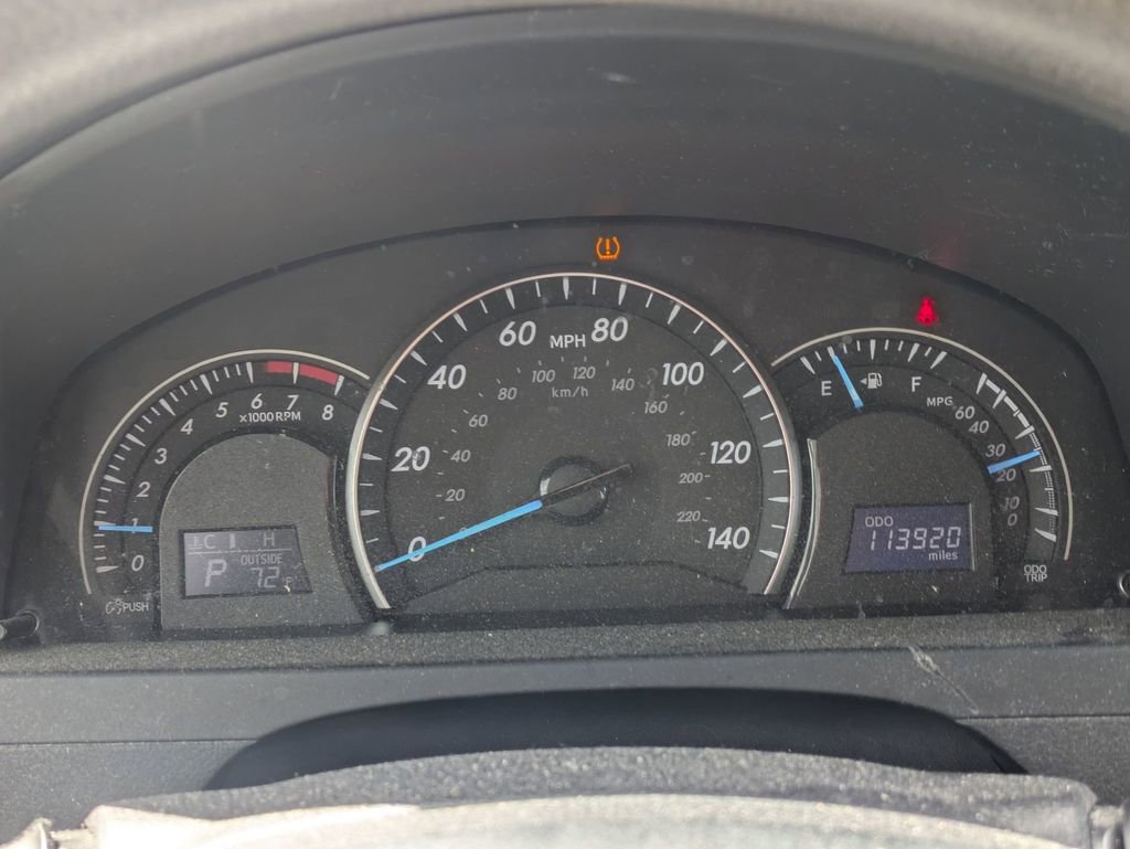 Used 2012 Toyota Camry LE image 9