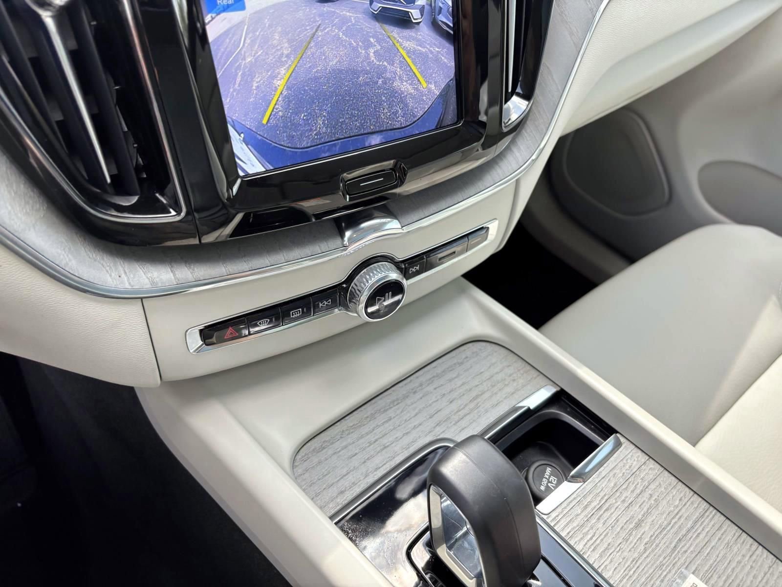 Used 2023 Volvo XC60 B5 Plus w/ Protection Package image 21