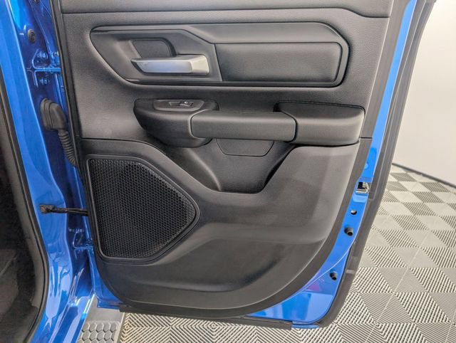 Certified 2025 RAM 1500 Tradesman w/ Night Edition AWD/4WD image 30