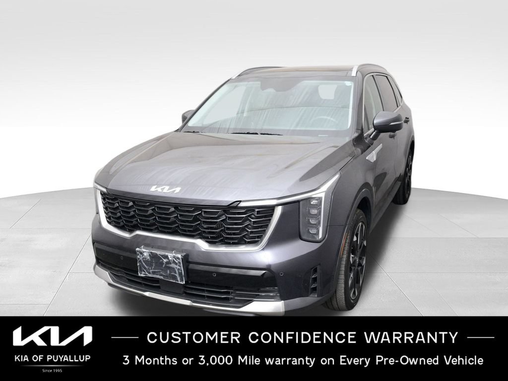 Certified 2025 Kia Sorento EX w/ Panoramic Sunroof Package