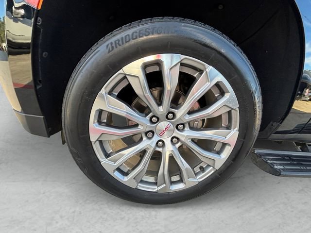 Used 2022 GMC Yukon Denali image 22