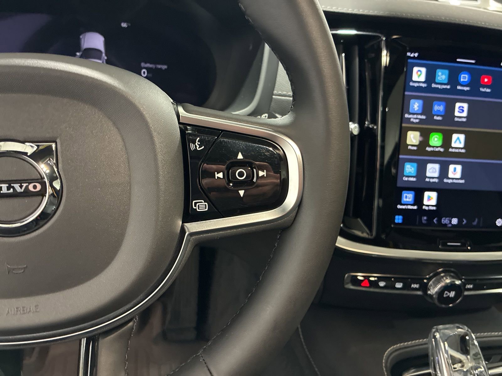 Used 2024 Volvo V60 T8 Polestar image 16