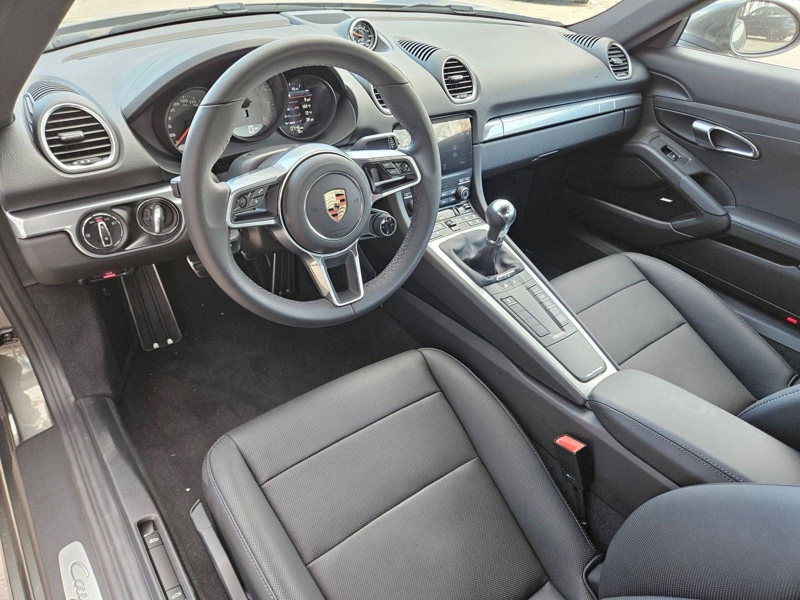 New 2025 Porsche 718 Cayman S image 4