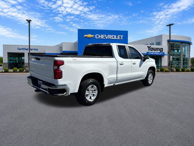 Used 2020 Chevrolet Silverado 1500 LT w/ Fleet Comfort Package AWD/4WD image 7