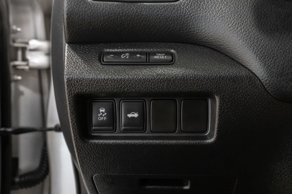 Used 2014 Nissan Altima 2.5 S w/ Display Audio Package FWD image 13