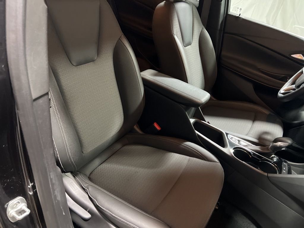 Used 2025 Buick Encore GX Preferred image 10