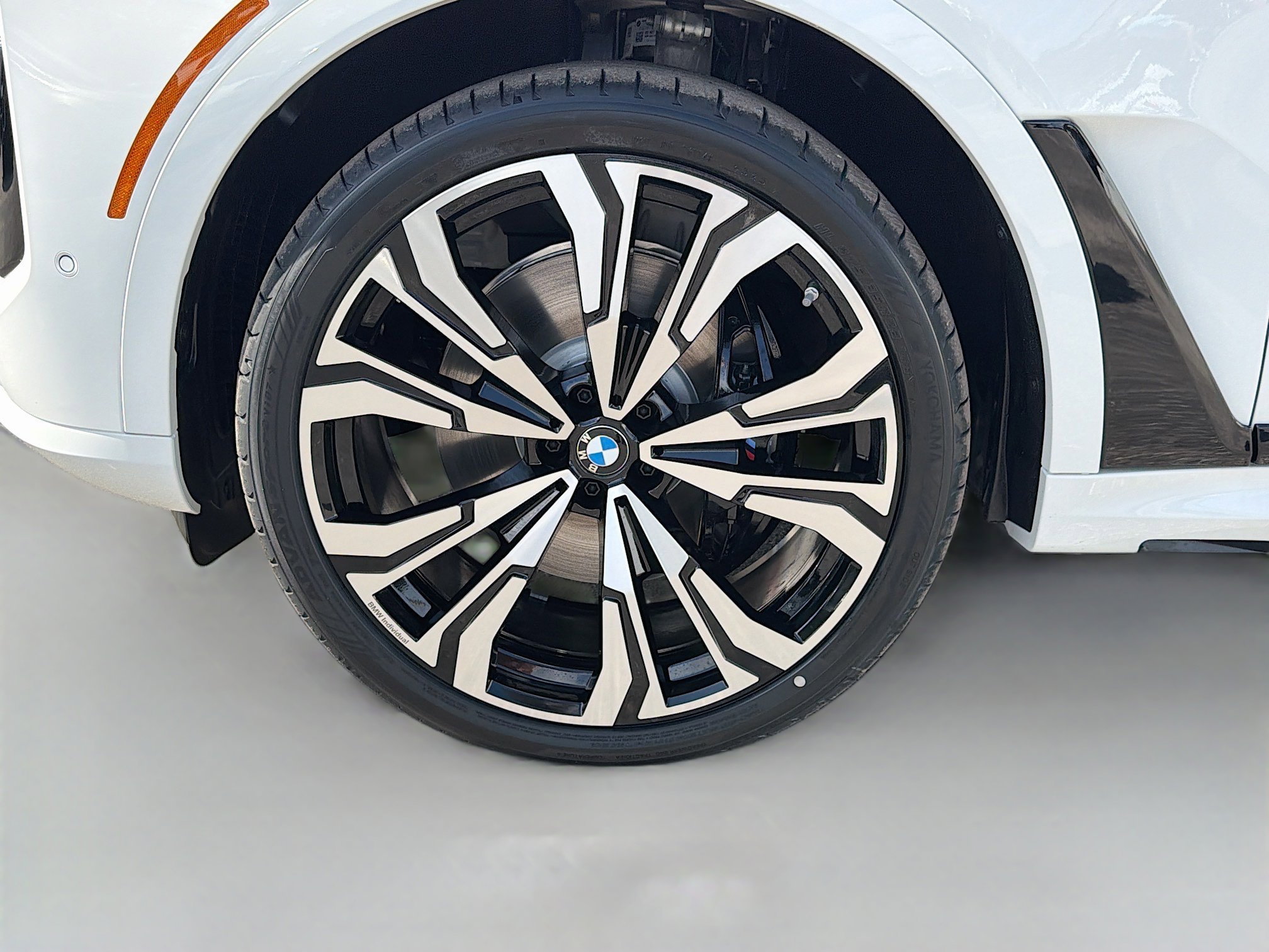 New 2027 BMW X7 xDrive40i w/ Executive Package AWD/4WD image 40