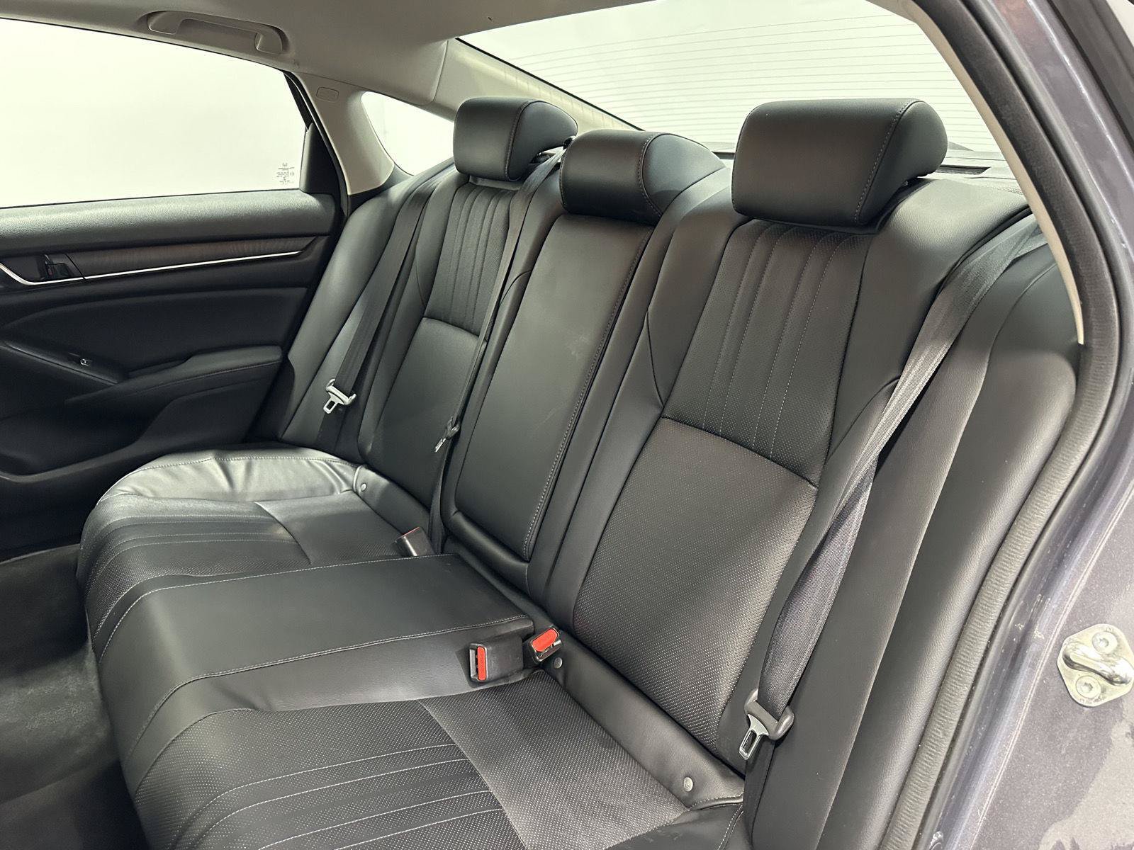 Used 2018 Honda Accord EX-L image 26