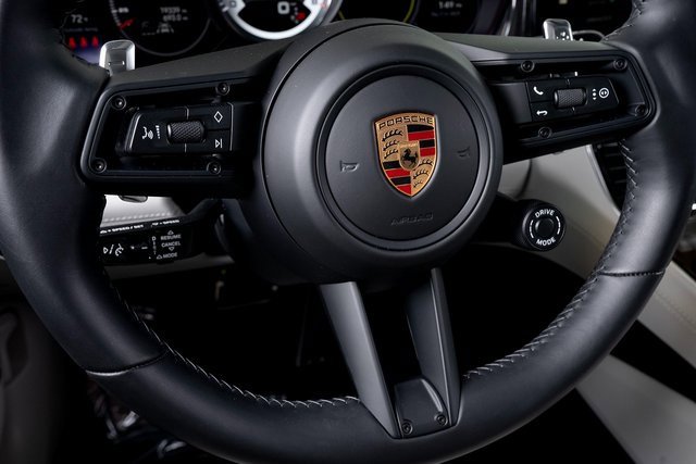 Used 2023 Porsche Panamera Turbo S image 32