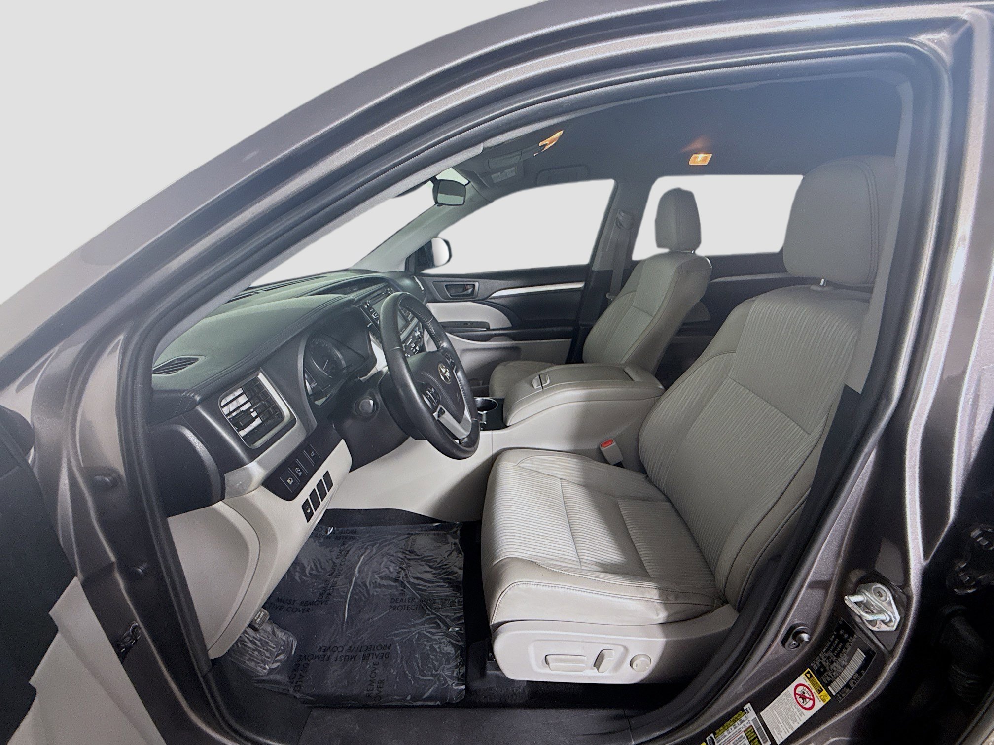 Used 2019 Toyota Highlander Plus image 21