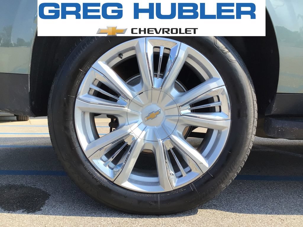 Used 2023 Chevrolet Suburban High Country AWD/4WD image 18