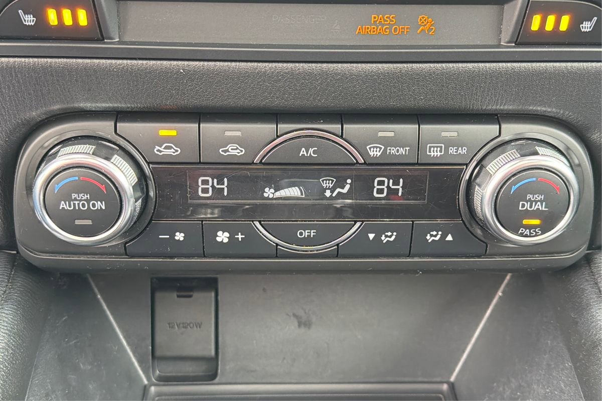 Used 2018 MAZDA CX-5 Touring w/ Preferred Equipment Package image 34