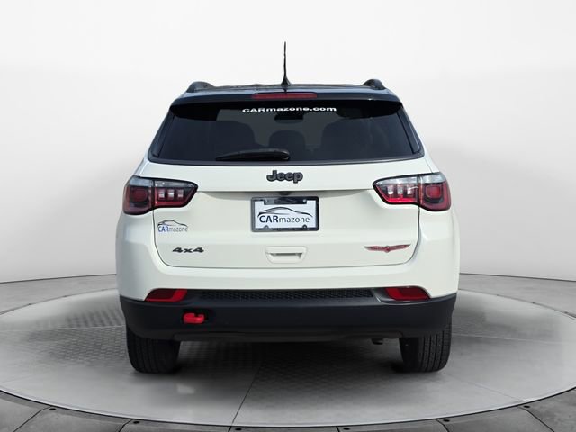 Used 2019 Jeep Compass Trailhawk image 4