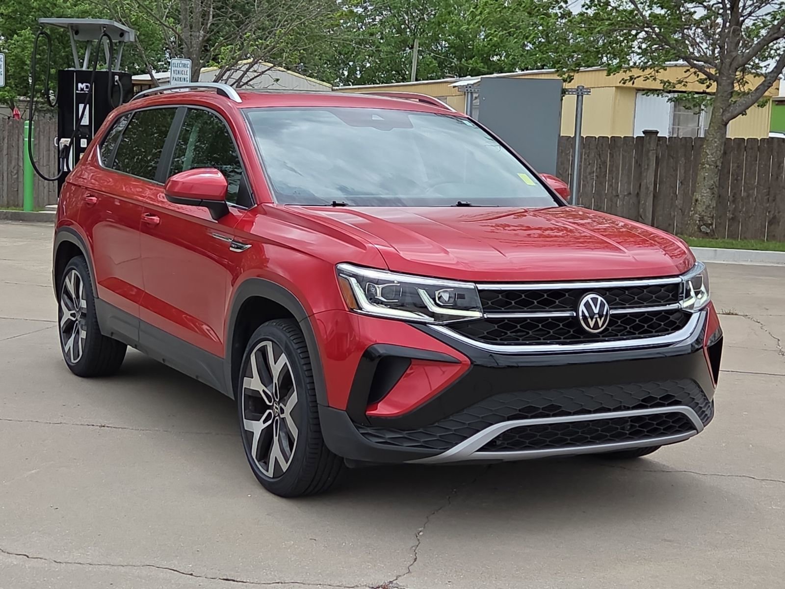 Used 2022 Volkswagen Taos SEL