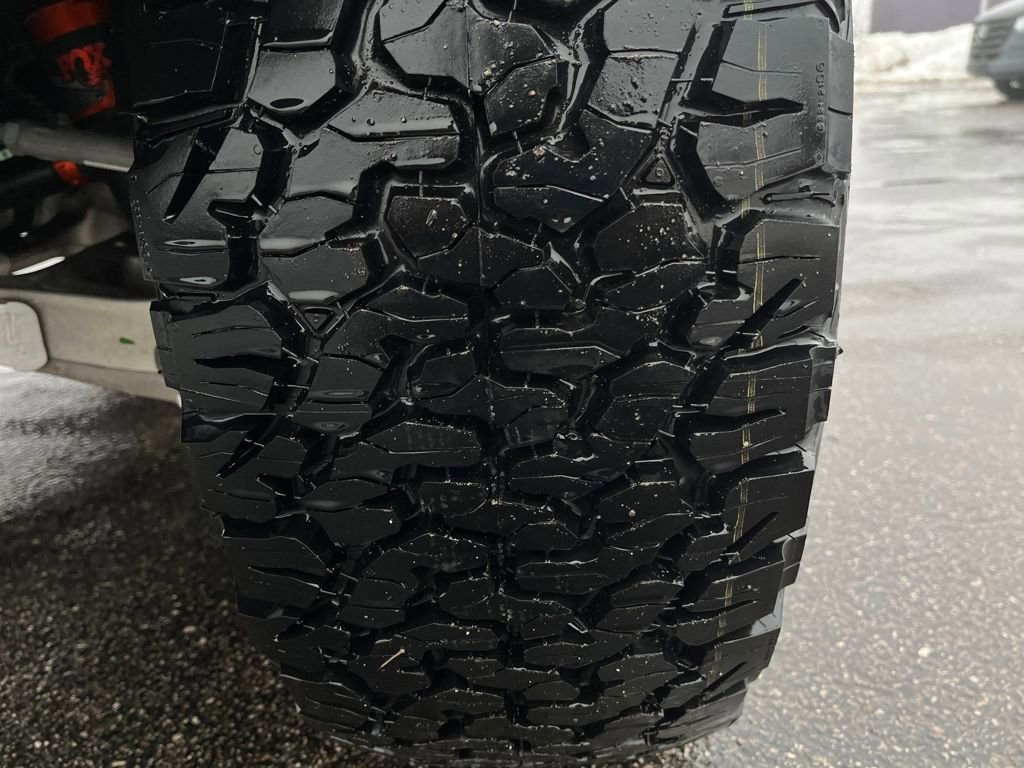 New 2025 Ford Bronco Raptor image 28