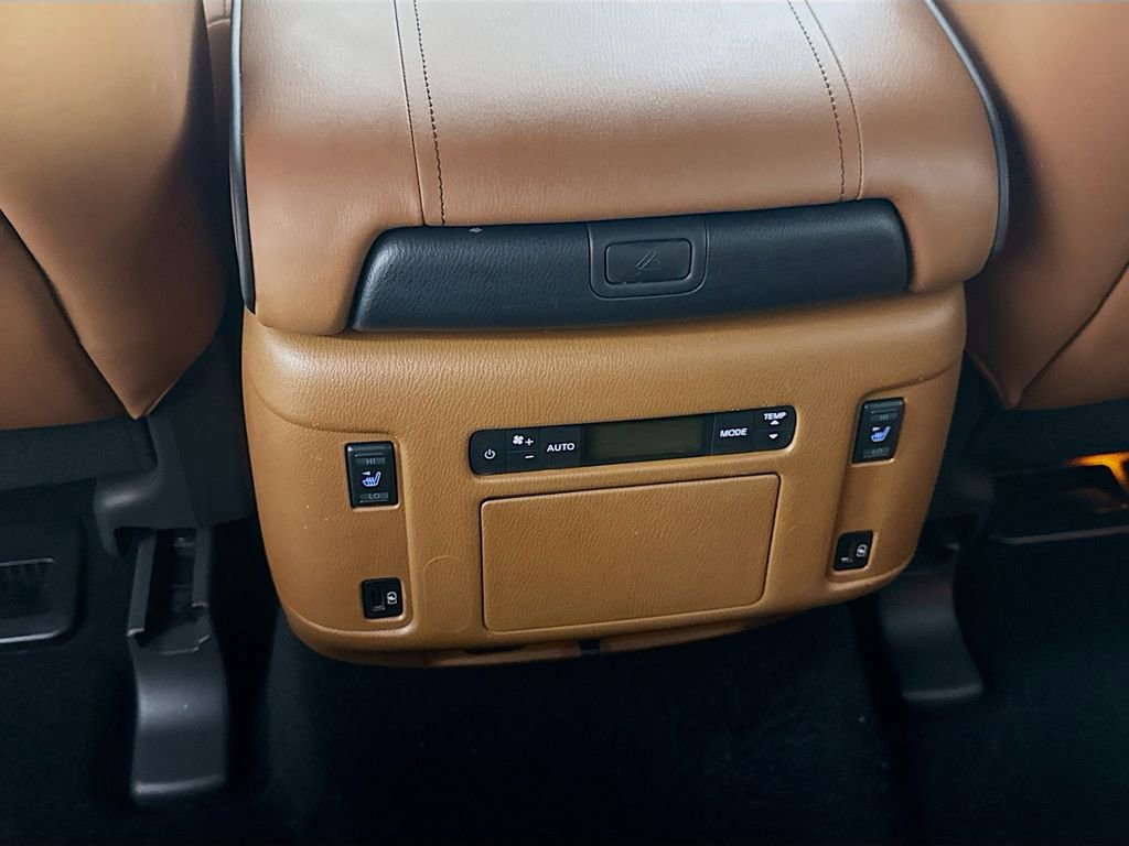 Used 2024 INFINITI QX80 Sensory AWD/4WD image 32