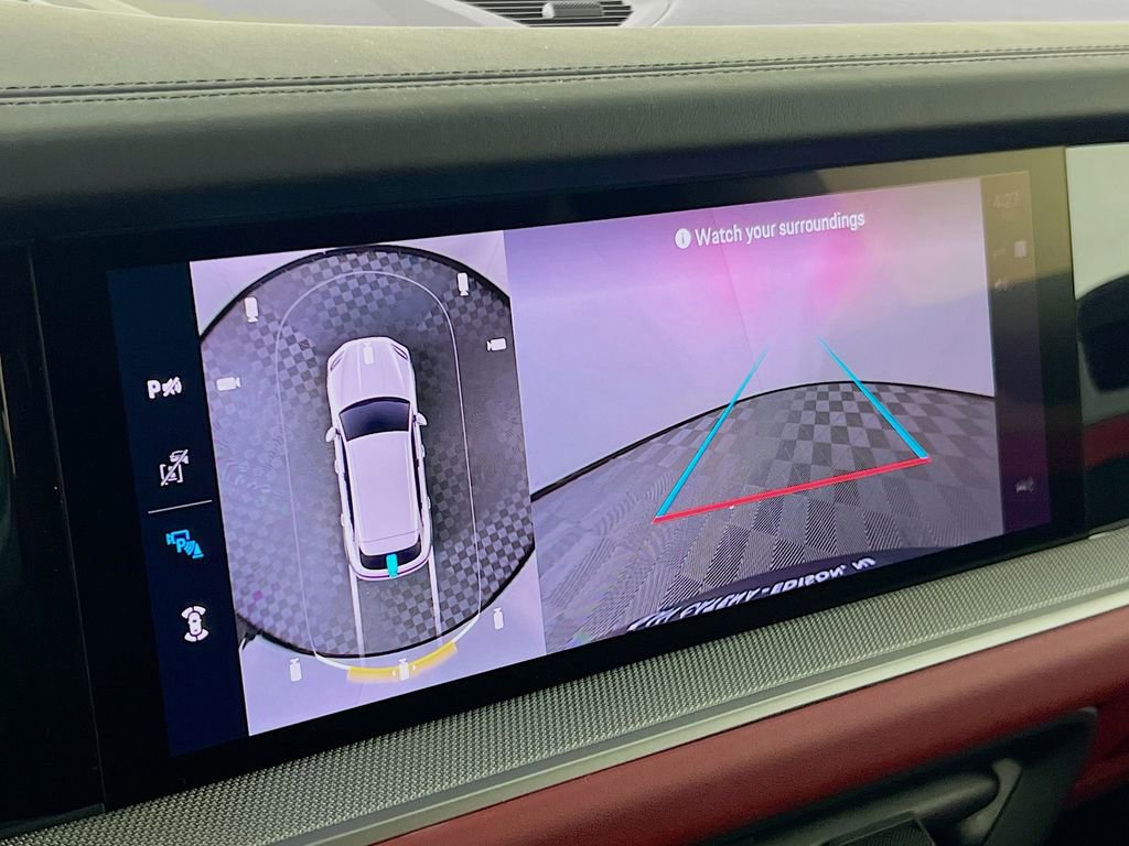 New 2026 Porsche Cayenne image 17