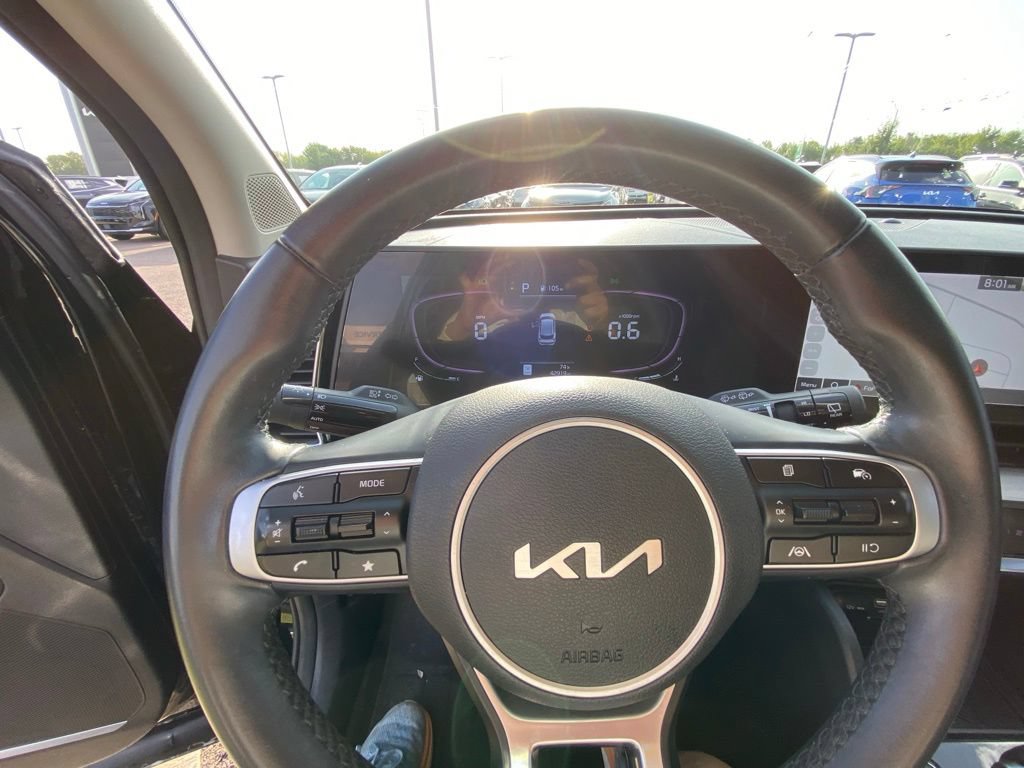 Certified 2024 Kia Sportage EX AWD/4WD image 14