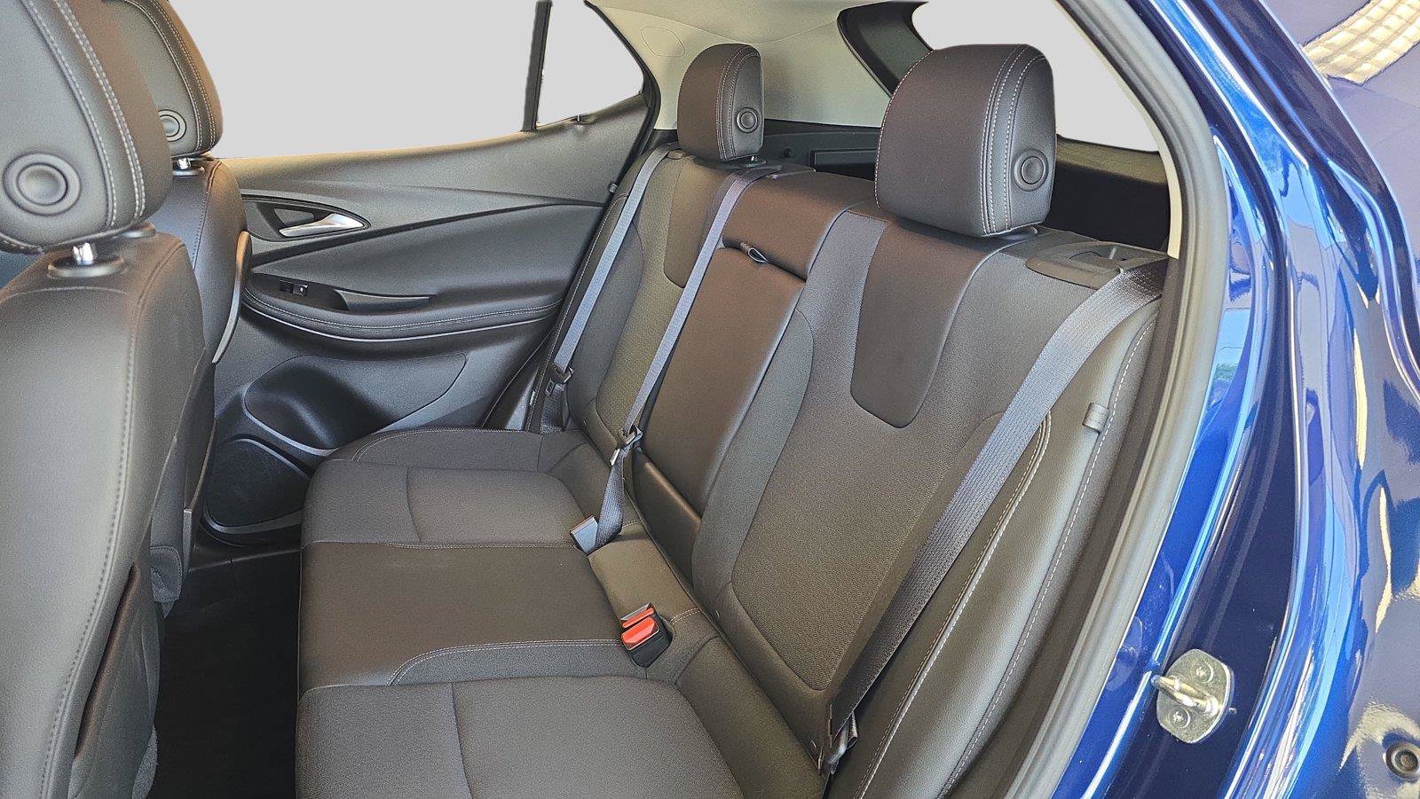 Used 2022 Buick Encore GX Select FWD image 18