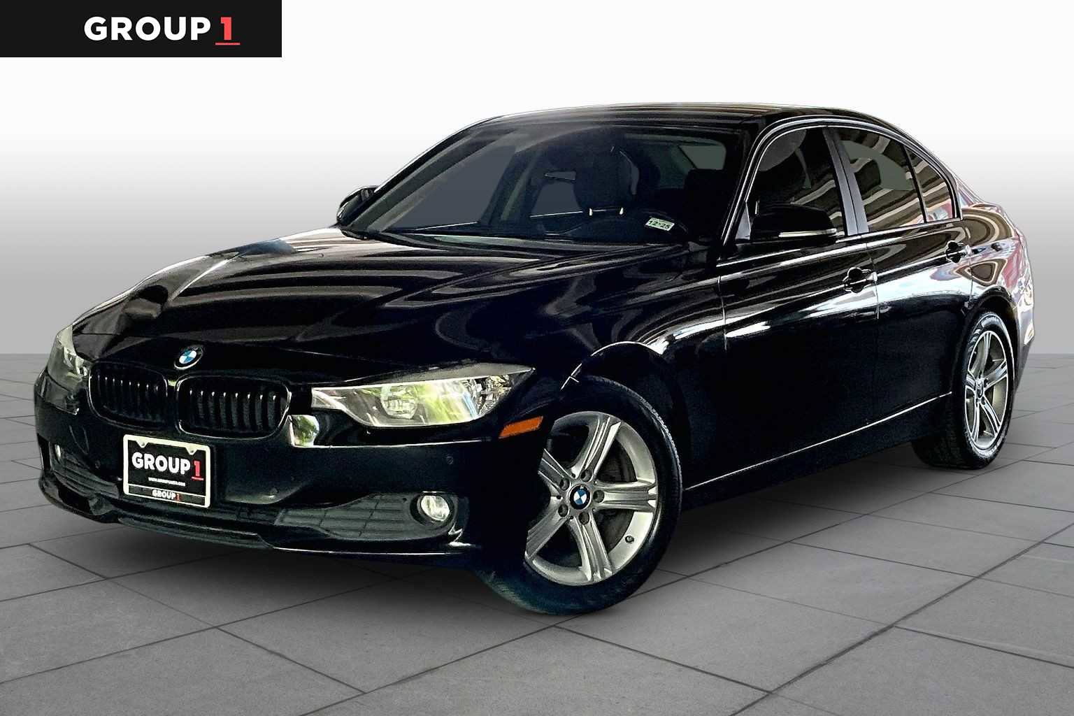 Used 2015 BMW 320i Sedan RWD image 1