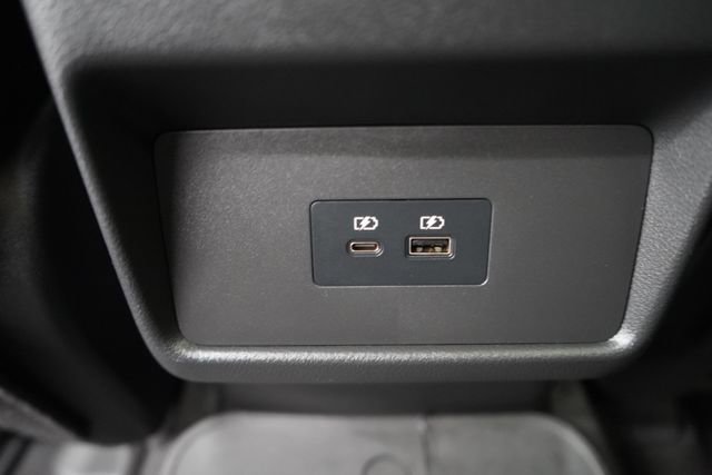 Used 2023 Nissan Rogue SV w/ SV Premium B Package image 59