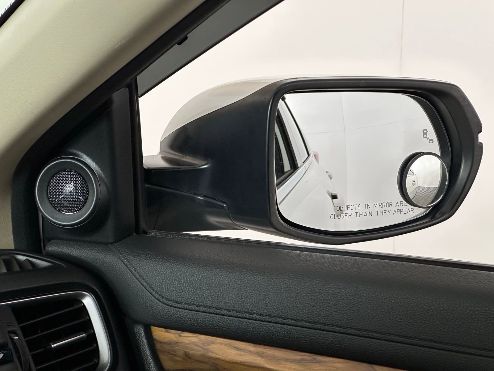 Used 2018 Honda CR-V EX image 24