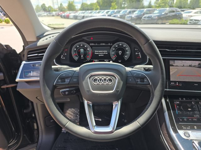 Used 2023 Audi Q8 Prestige AWD/4WD image 30