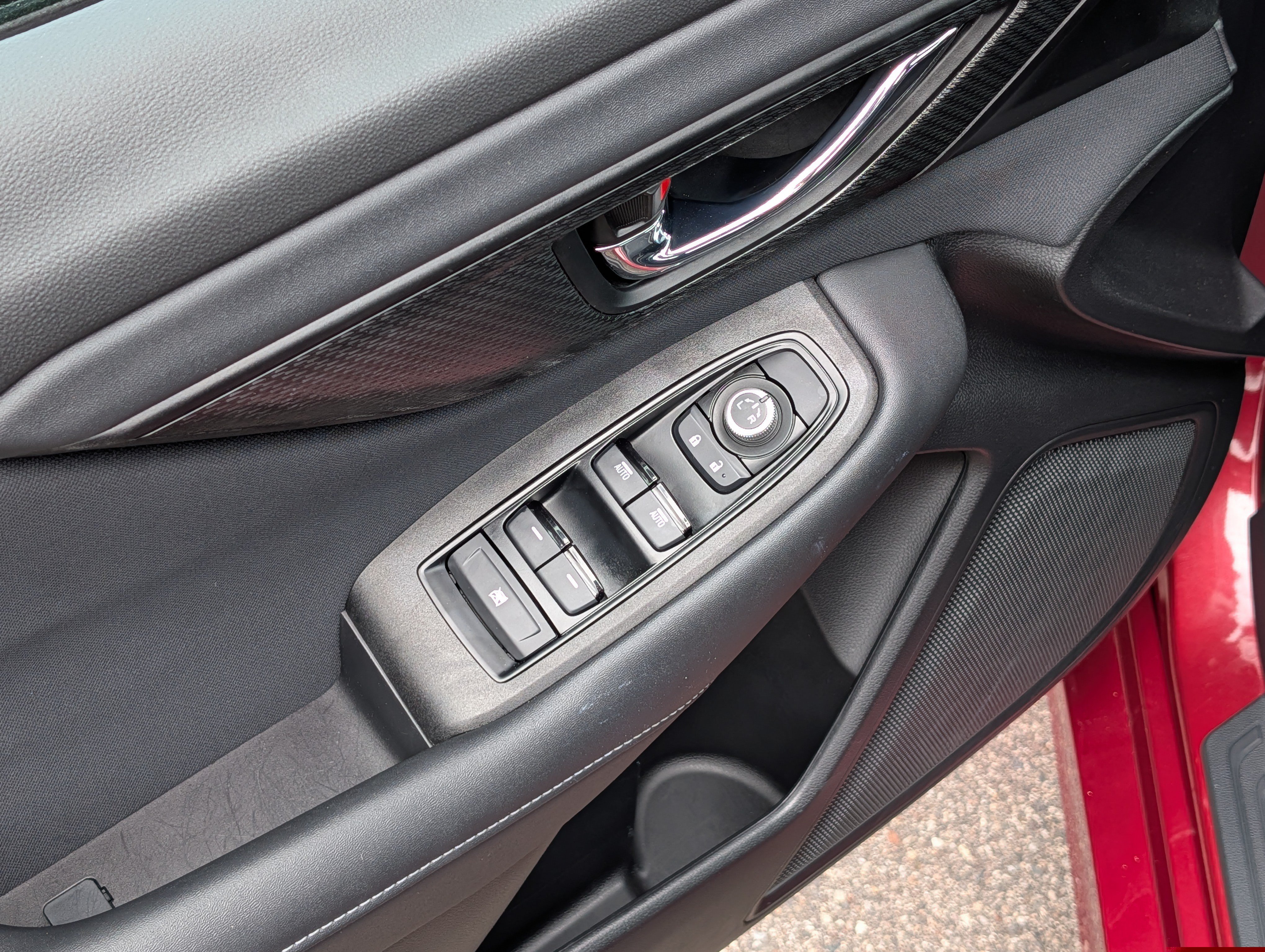 Certified 2025 Subaru Legacy Premium AWD/4WD image 19