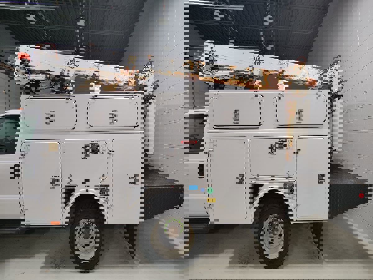 Used 2014 Ford F450 XL w/ Power Equipment Group image 28