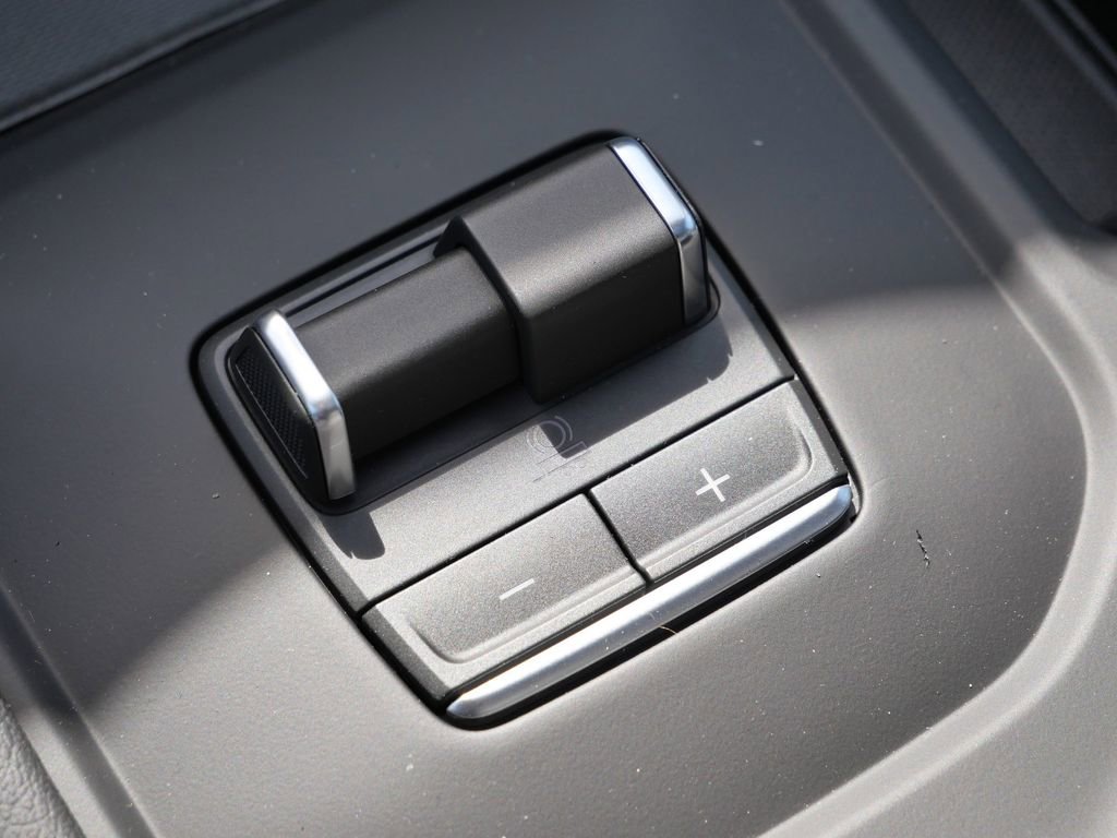 New 2026 GMC Sierra 3500 Denali w/ Denali Reserve Package image 50