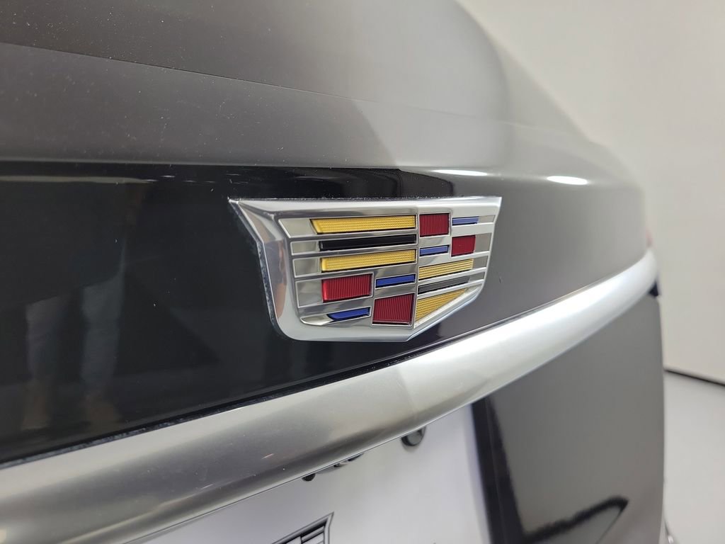 Certified 2023 Cadillac XT6 Premium Luxury w/ Technology Package image 7