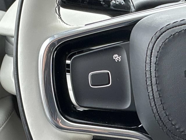 New 2026 Lincoln Navigator L Premier AWD/4WD image 24