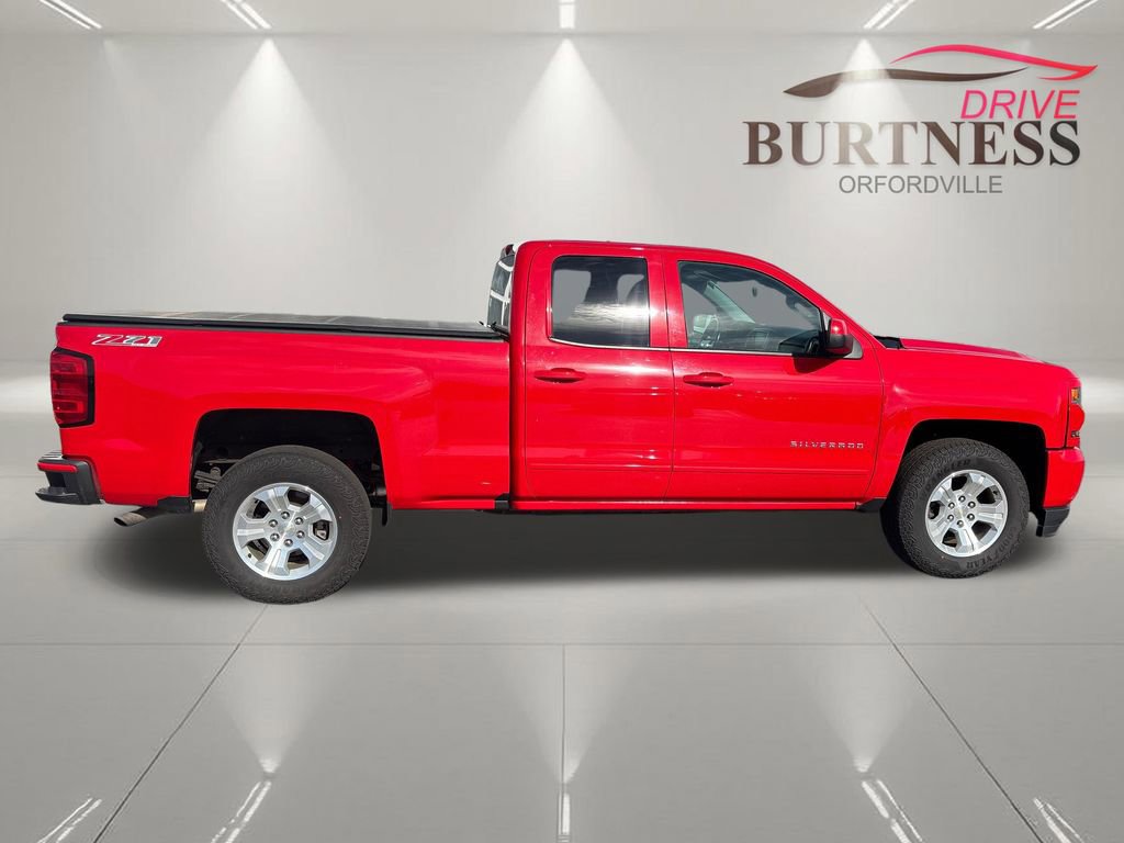 Certified 2017 Chevrolet Silverado 1500 LT w/ All Star Edition AWD/4WD image 9
