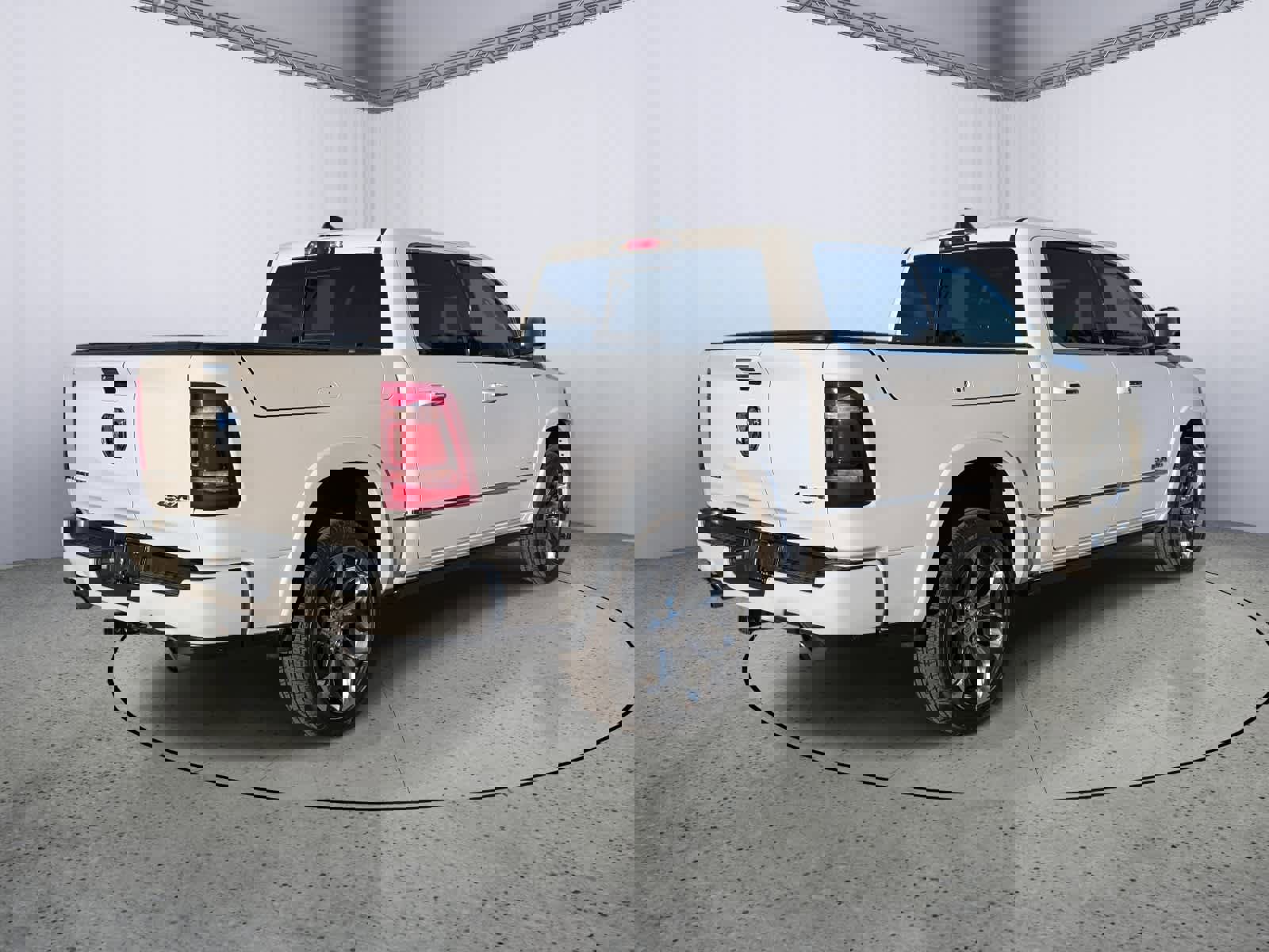 Used 2020 RAM 1500 Limited image 3