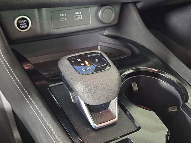 Used 2023 Nissan Rogue SL w/ SL Premium Package image 21