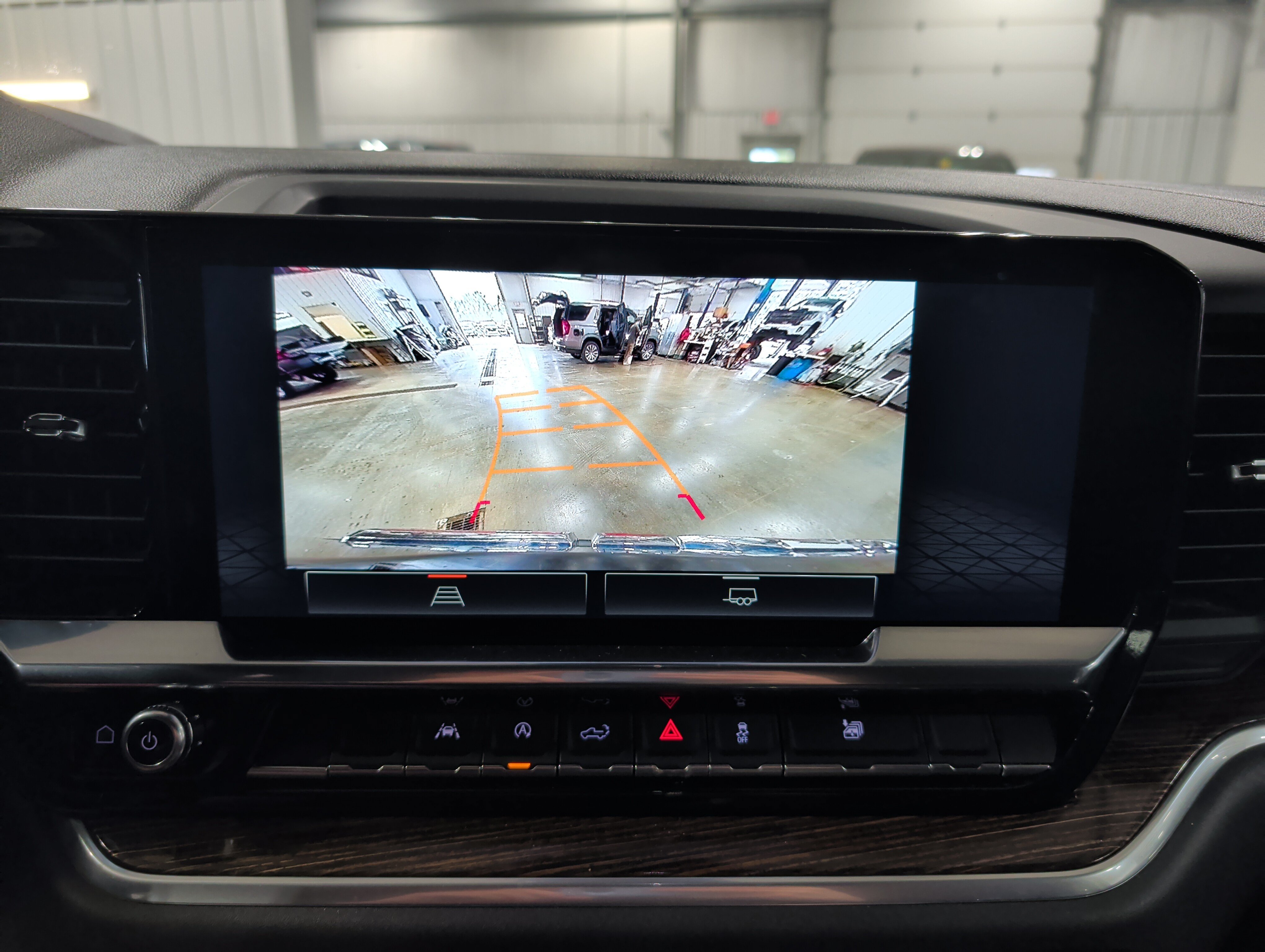 Used 2025 GMC Sierra 1500 Elevation AWD/4WD image 11