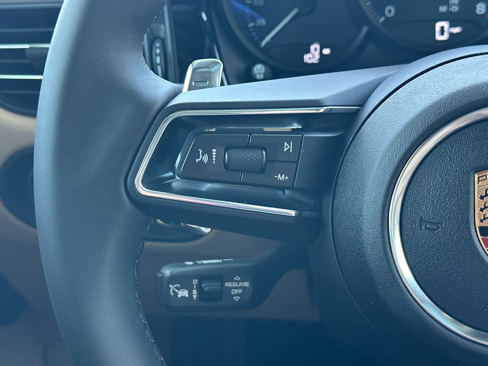 New 2026 Porsche Macan AWD/4WD image 27