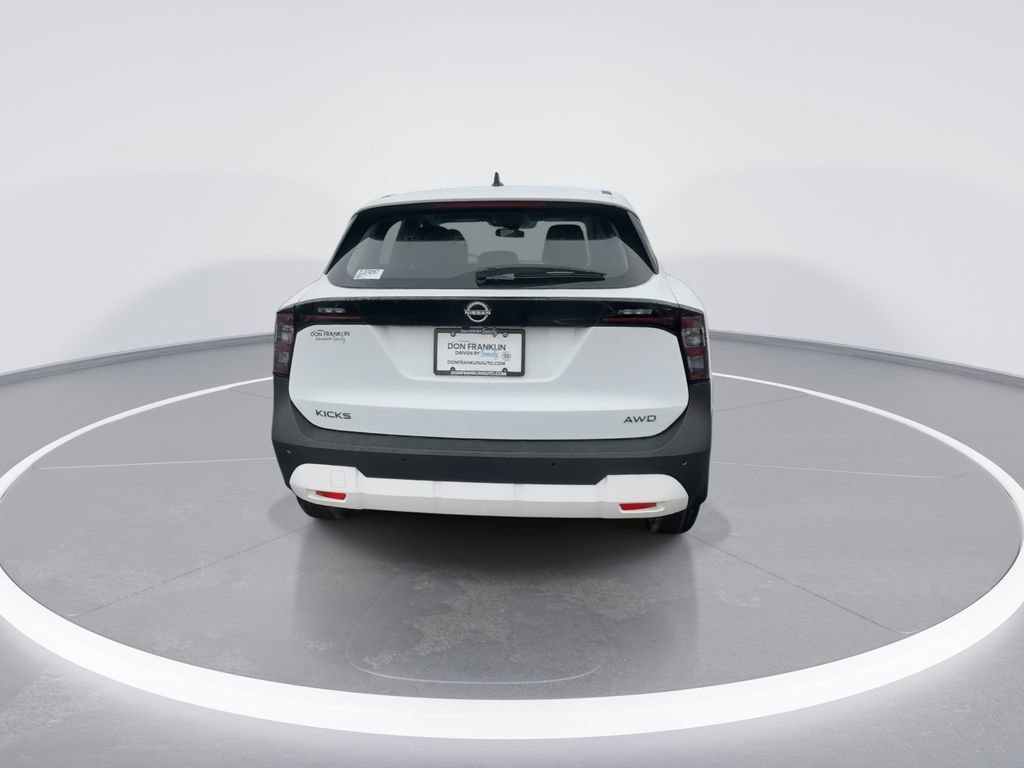 New 2026 Nissan Kicks S image 7