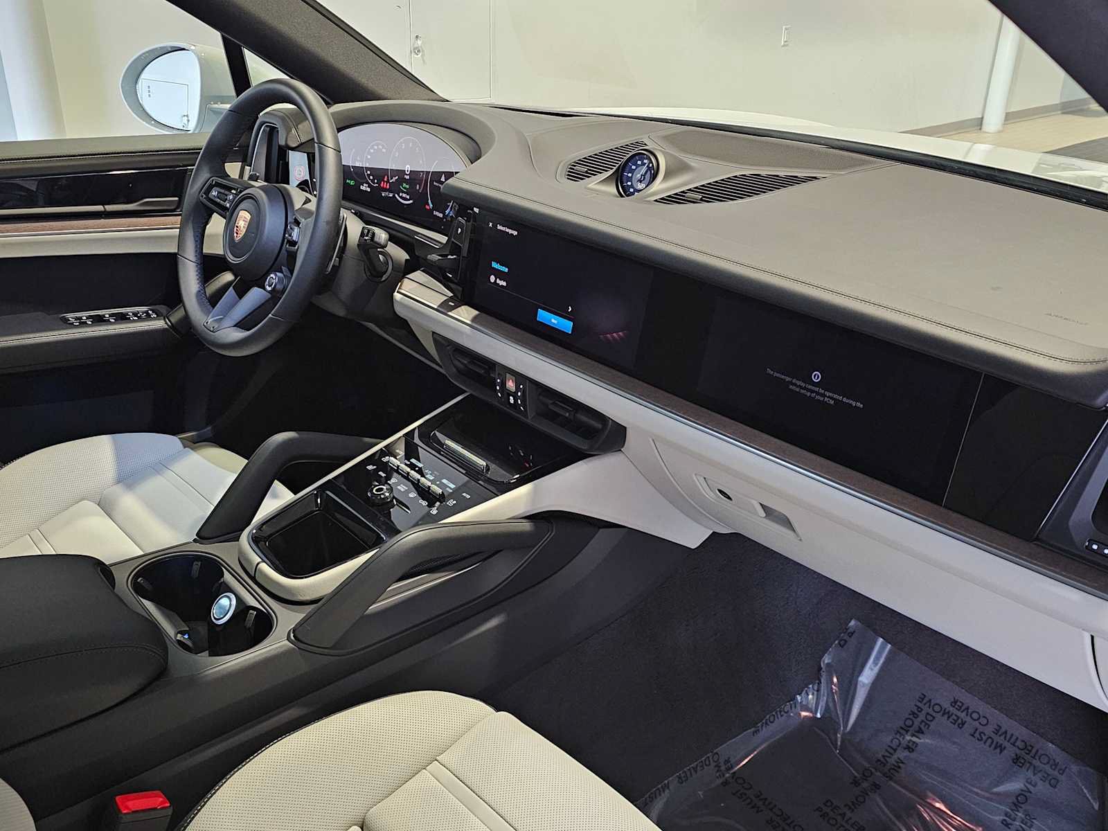 New 2025 Porsche Cayenne S AWD/4WD image 12