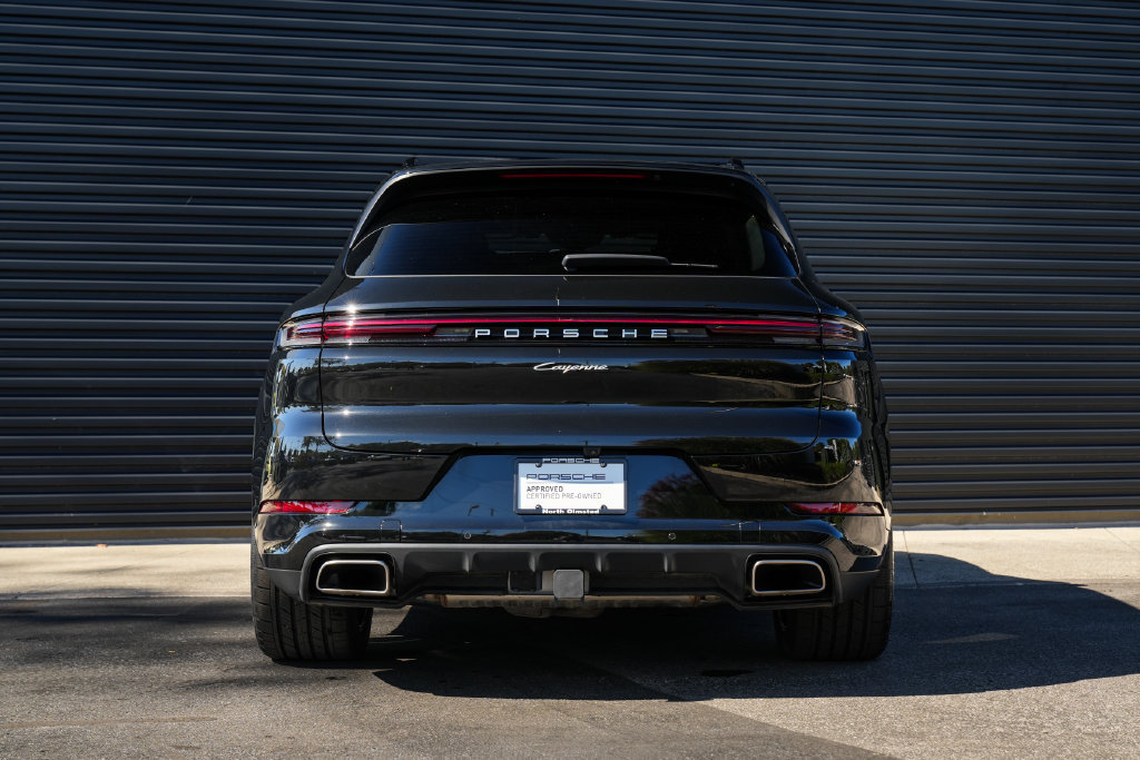 Certified 2026 Porsche Cayenne E-Hybrid AWD/4WD image 15