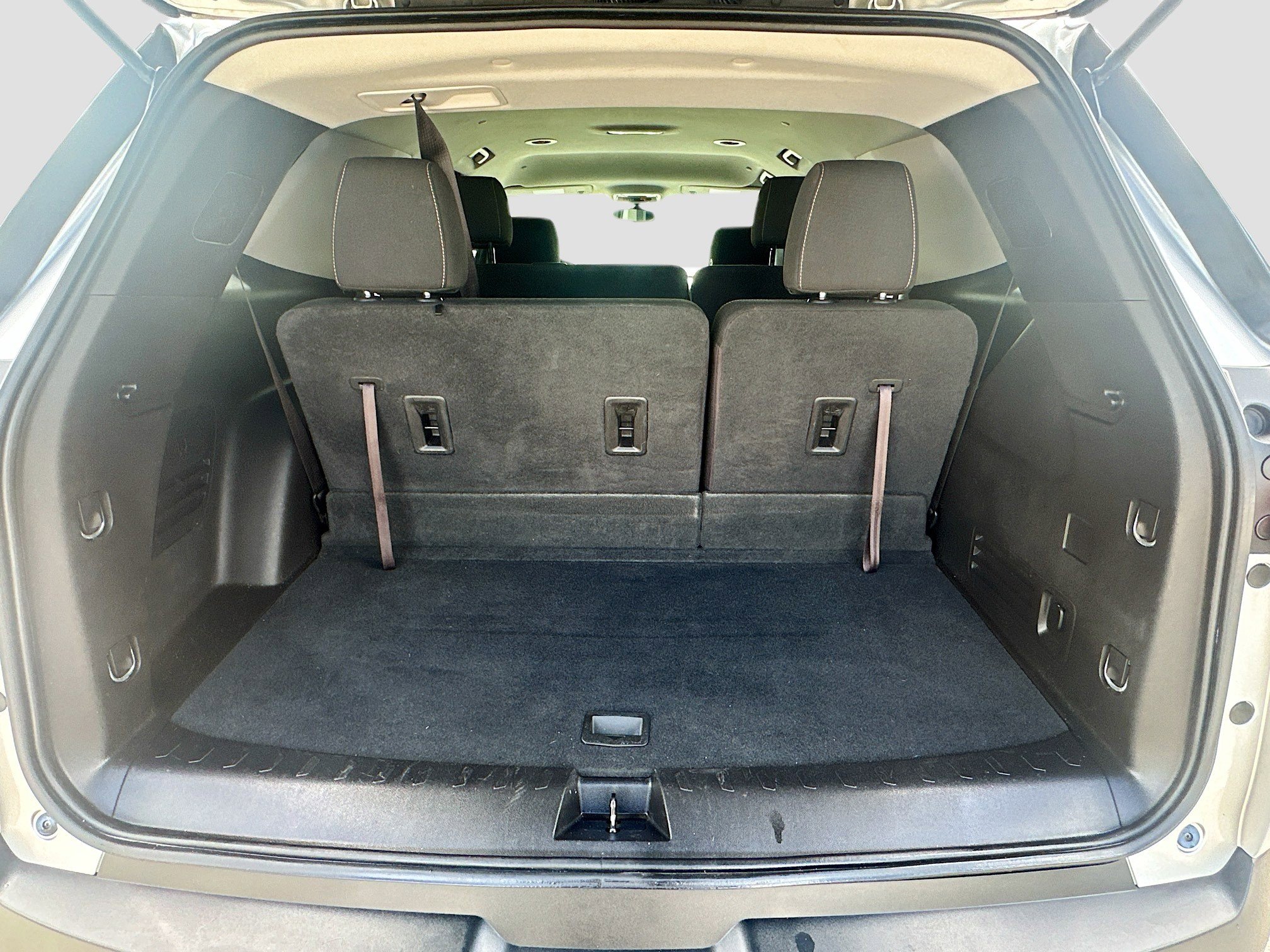 Used 2019 Chevrolet Traverse LS FWD image 24