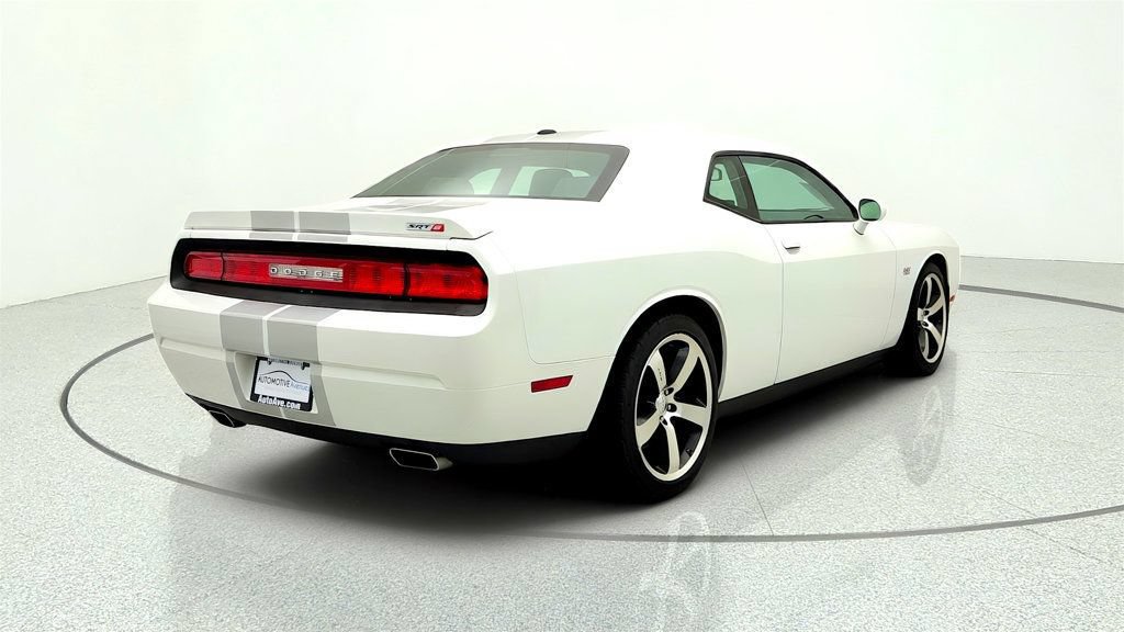 Used 2012 Dodge Challenger SRT8 RWD image 5