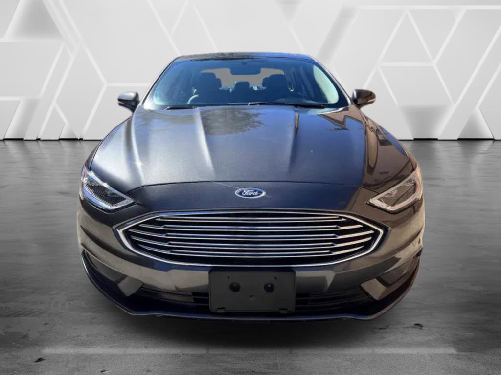 Used 2018 Ford Fusion Energi SE image 3