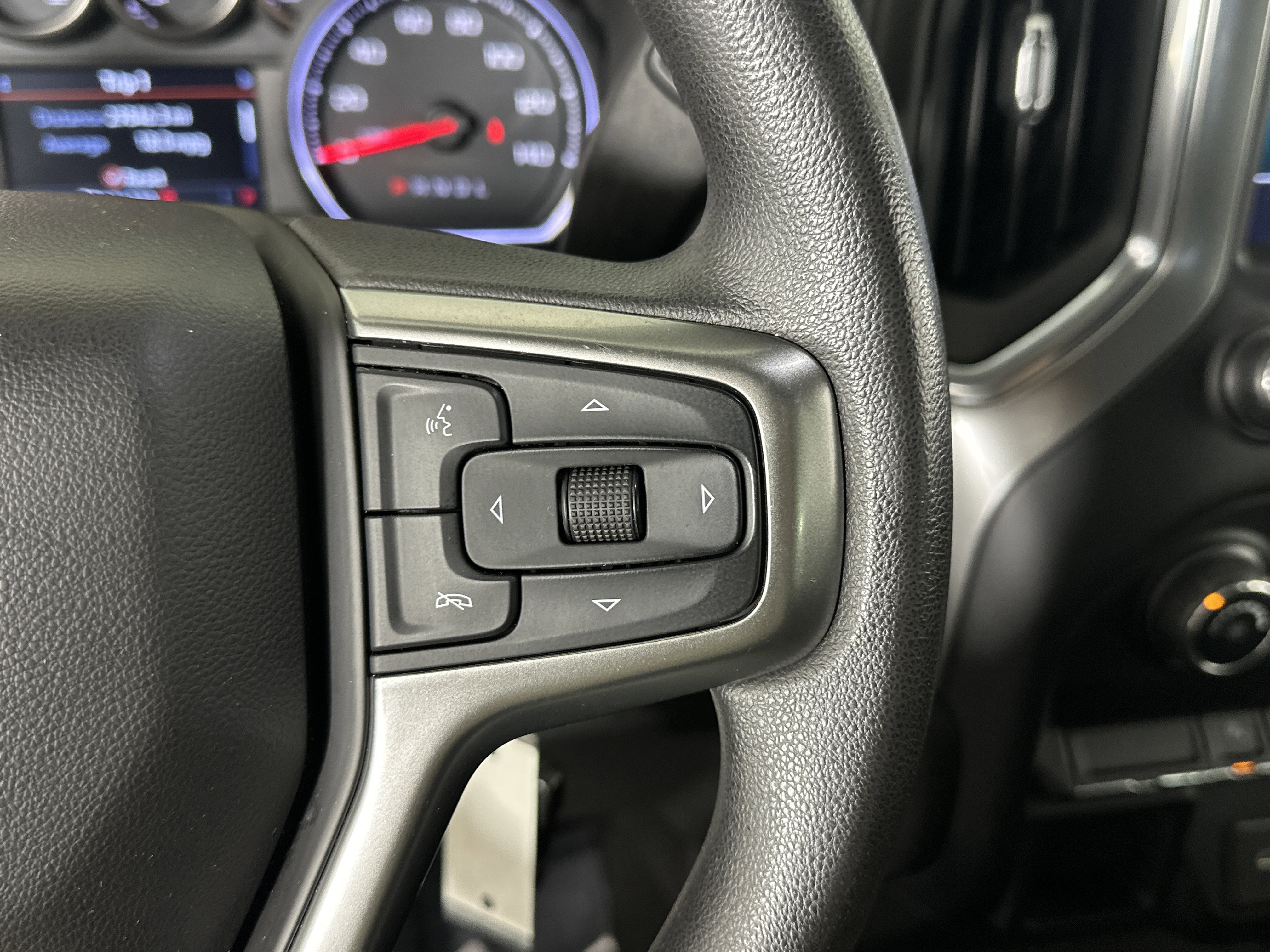 Used 2019 Chevrolet Silverado 1500 LT w/ Bed Protection Package image 26