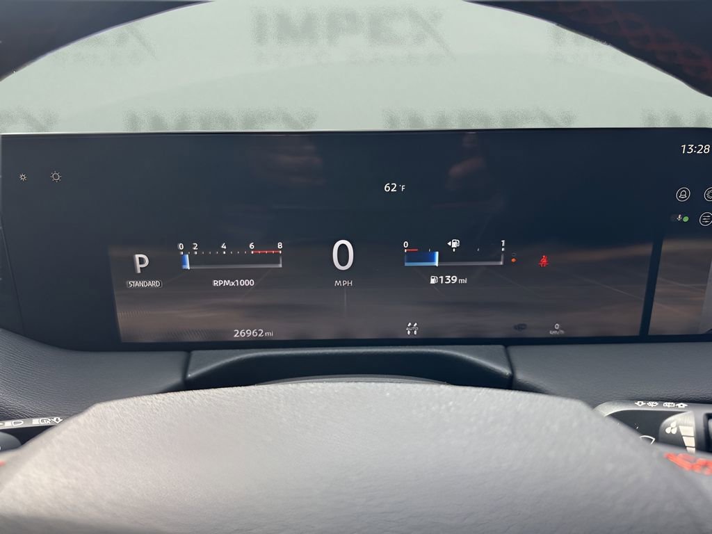 Used 2025 Nissan Armada PRO-4X image 25